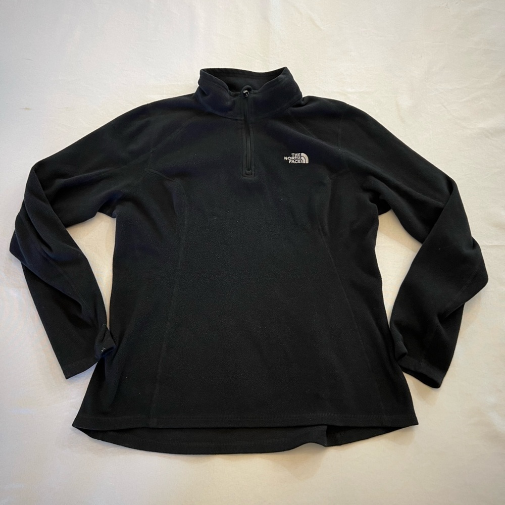 THE NORTH FACE Women’s 1/4 Zip Fleece Long Sleeve Pullover, Medium.